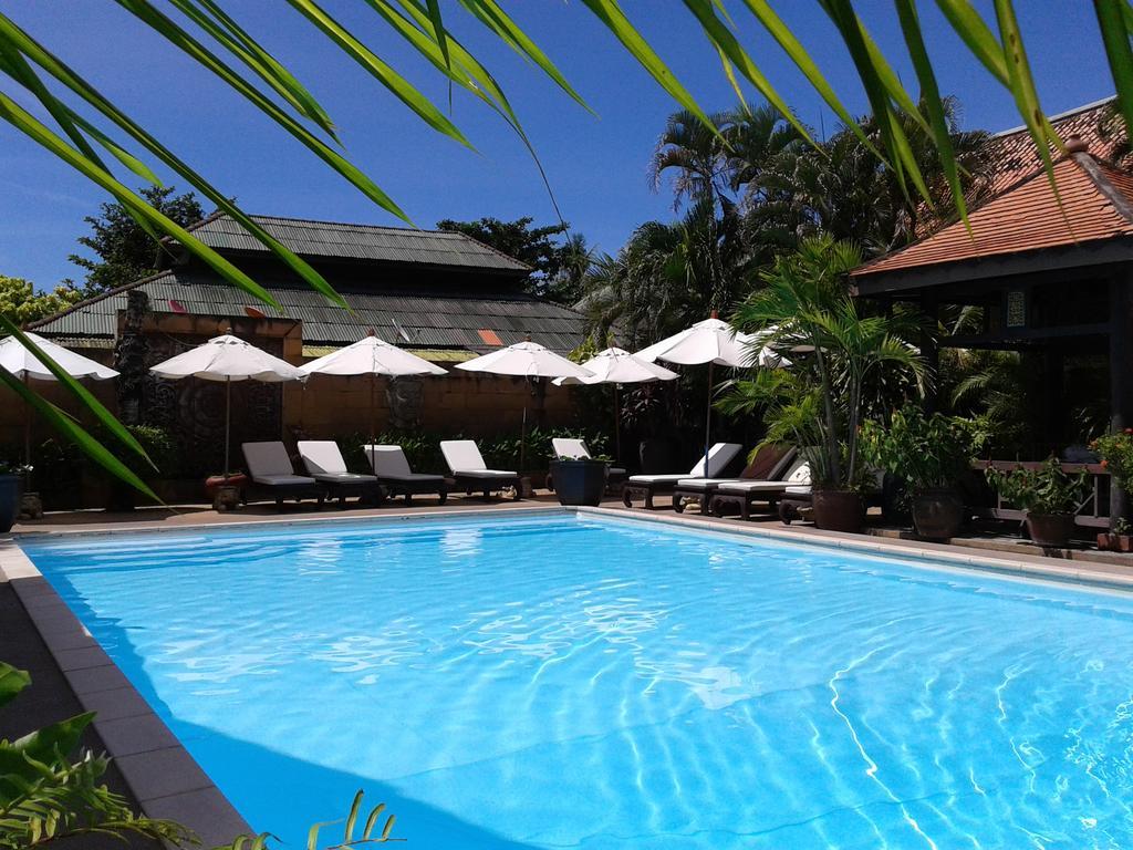 Resort White House
