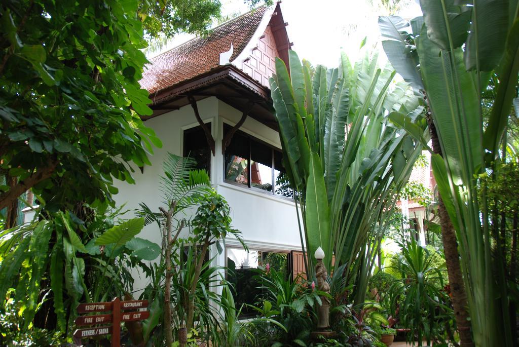 Resort White House 4*