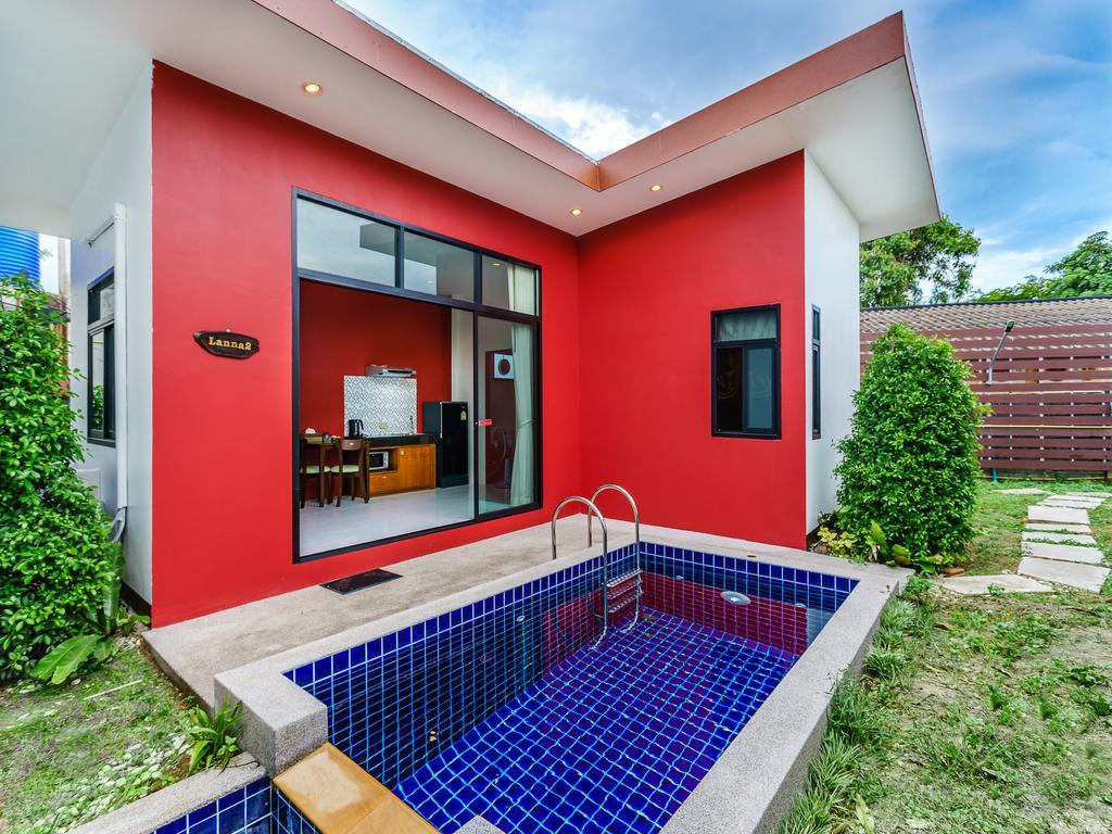 Boutique Pool *