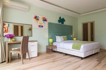 Beachside Baylis Villa