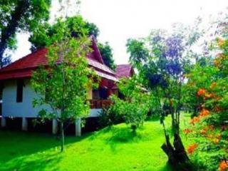 Green Villa Resort