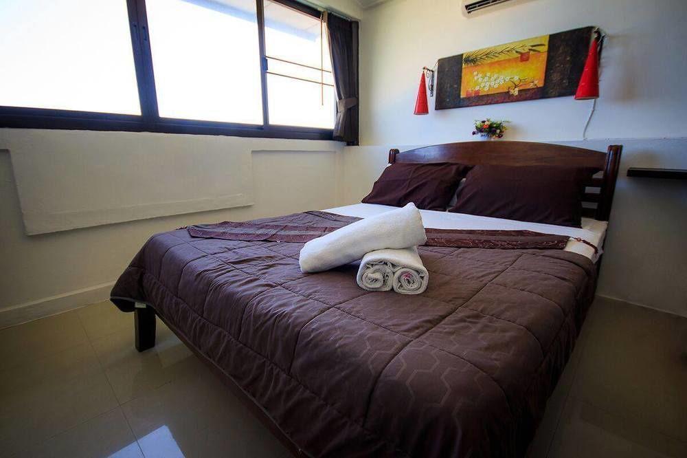 Trash And Glam Lounge Apartment *