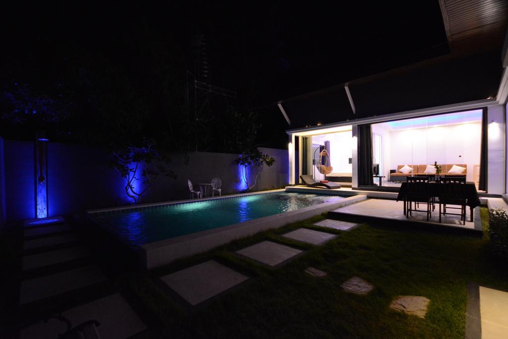 Villa Rocking Chair Pool Strand von Chaweng