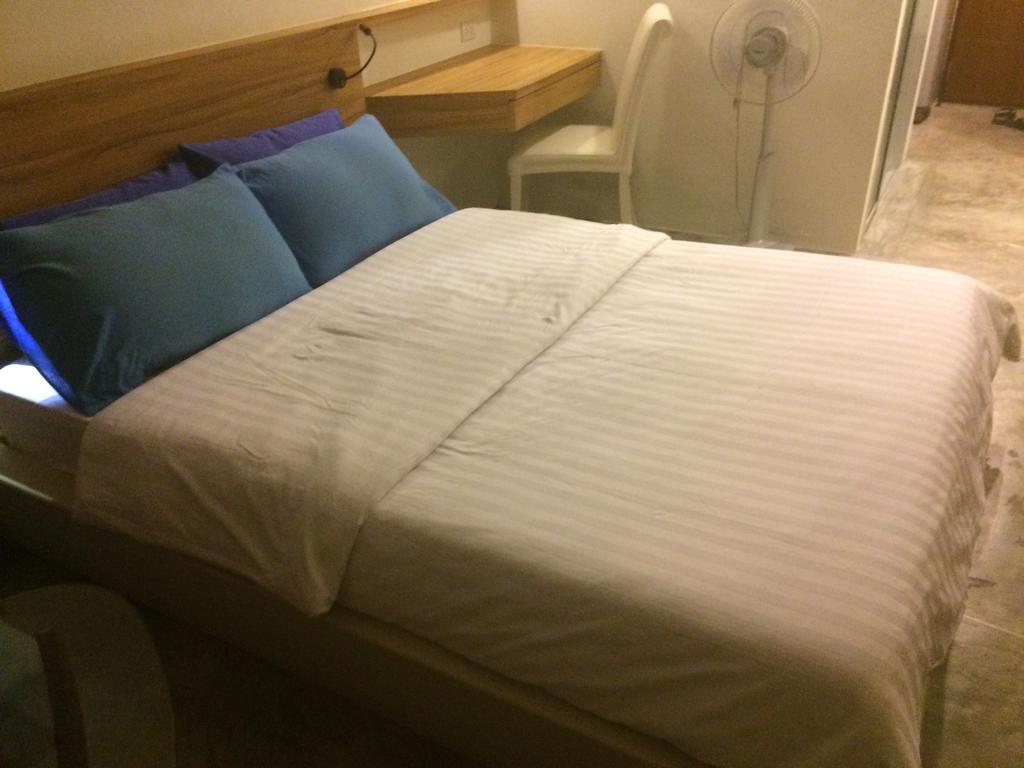 Sea View 1br Gym Sauna Pool *