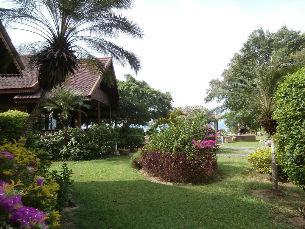 Baan Laem Noi Villa's Holiday home
