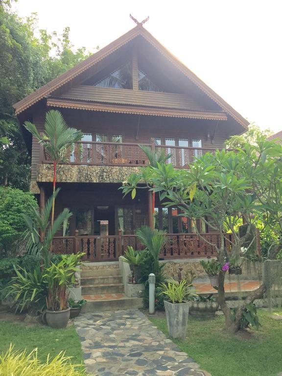 Holiday home Baan Laem Noi Villa's
