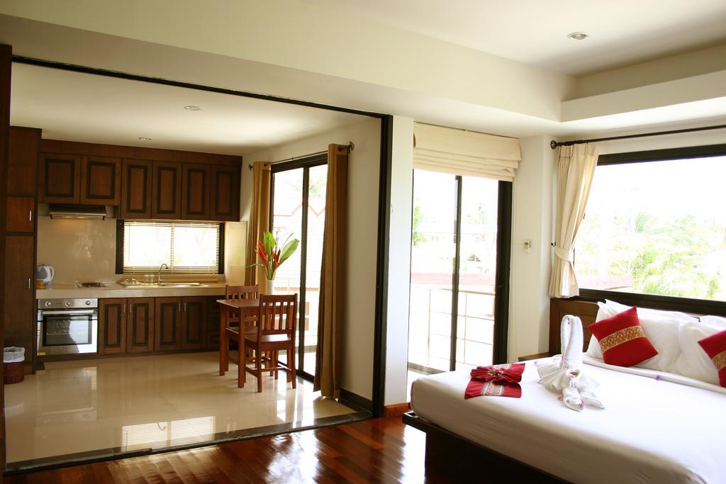 Chaweng Lakeview Condotel Ko Samui
