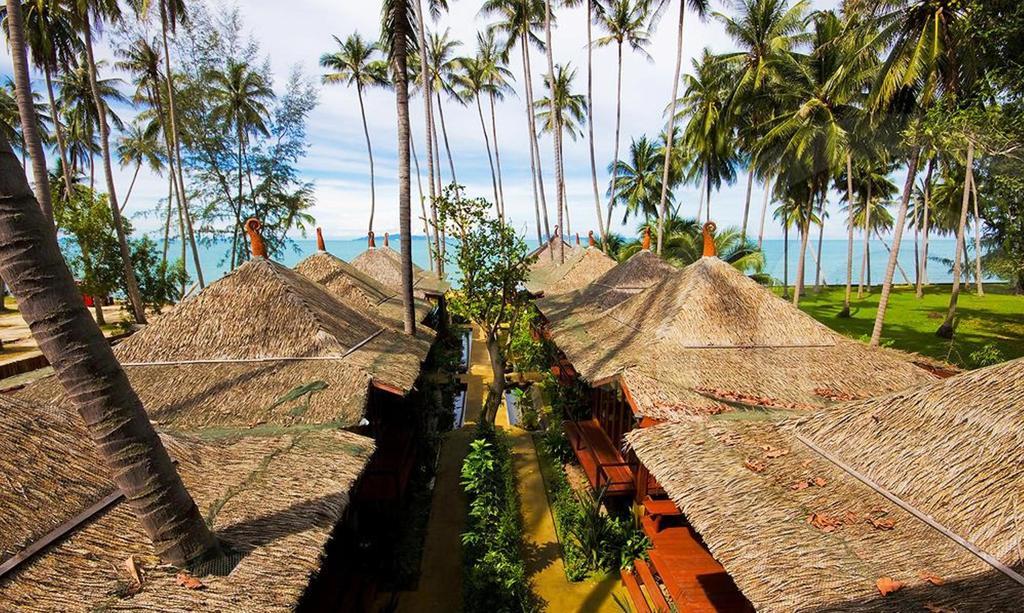 Resort Lipa Bay