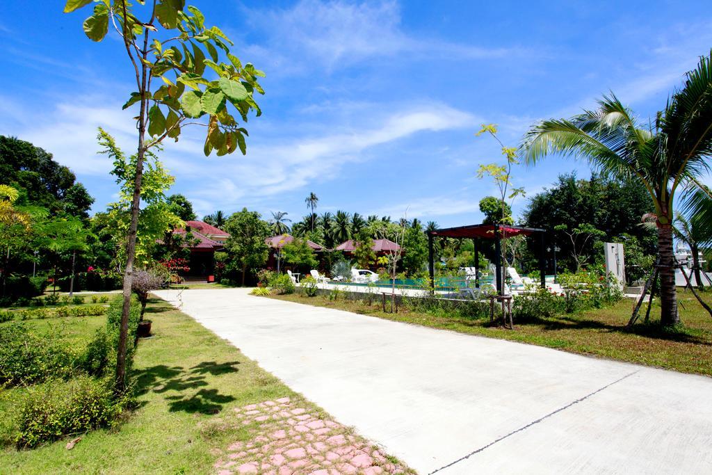 Saree Lagoon Koh Samui * Lipa Noi