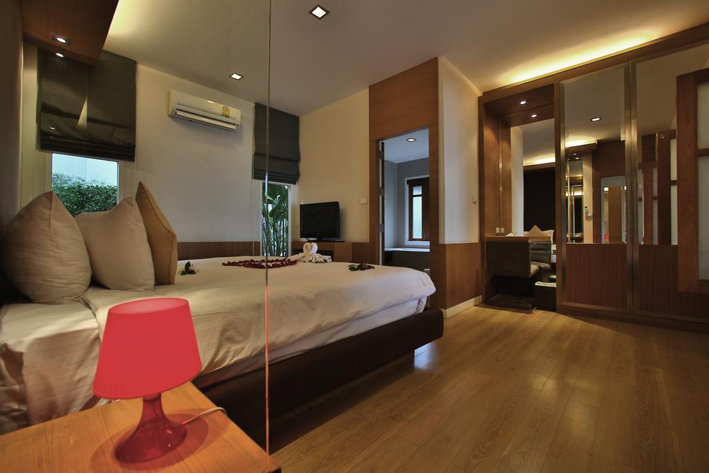 Replay Pool Beachfront Samui Strand Bang Rak