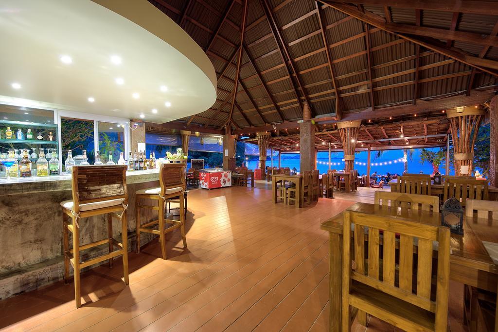 Hotel Crystal Bay Yacht Club Beach 3*