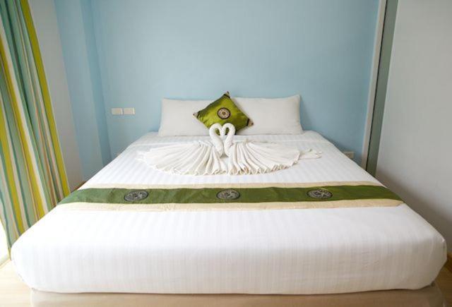 Nantra Hotel 3*