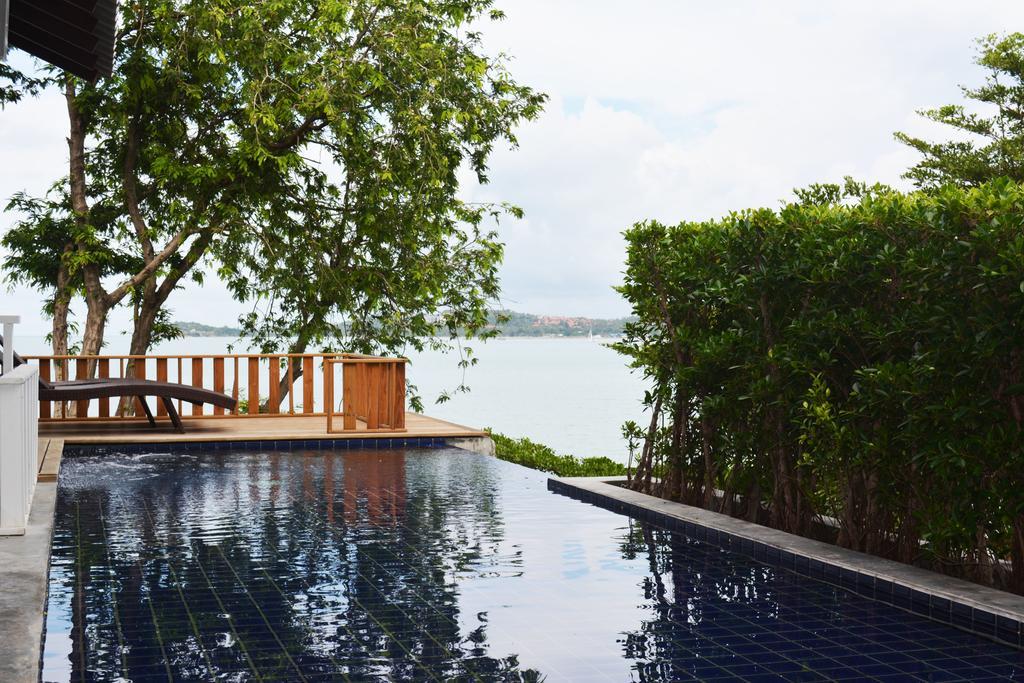 Replay Pool Beachfront Samui Strand Bang Rak