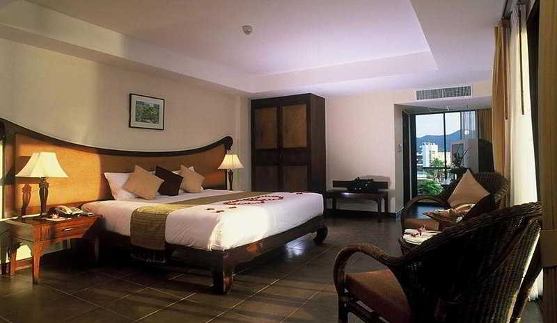Nora Lakeview 3*