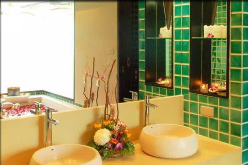 Montra Samui 3*