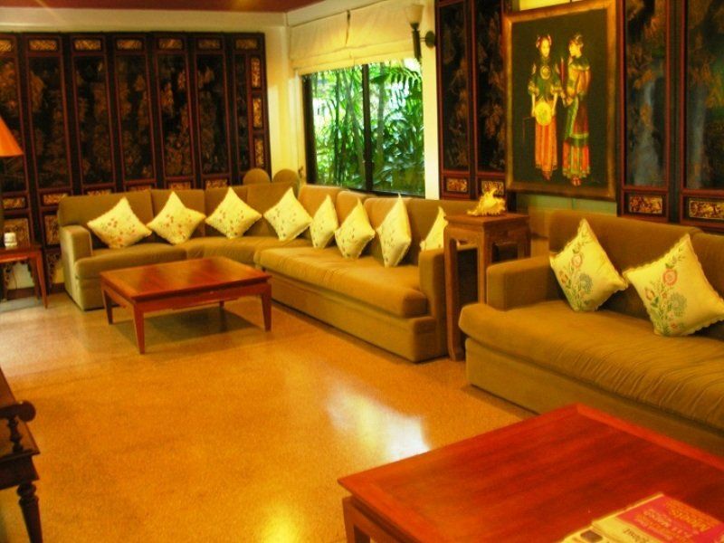 White House 4* Ko Samui