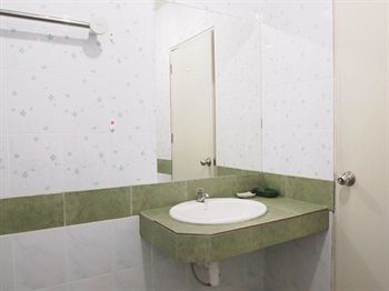 Baan Sala Lung Dam - Fisherman Village Resort 2*