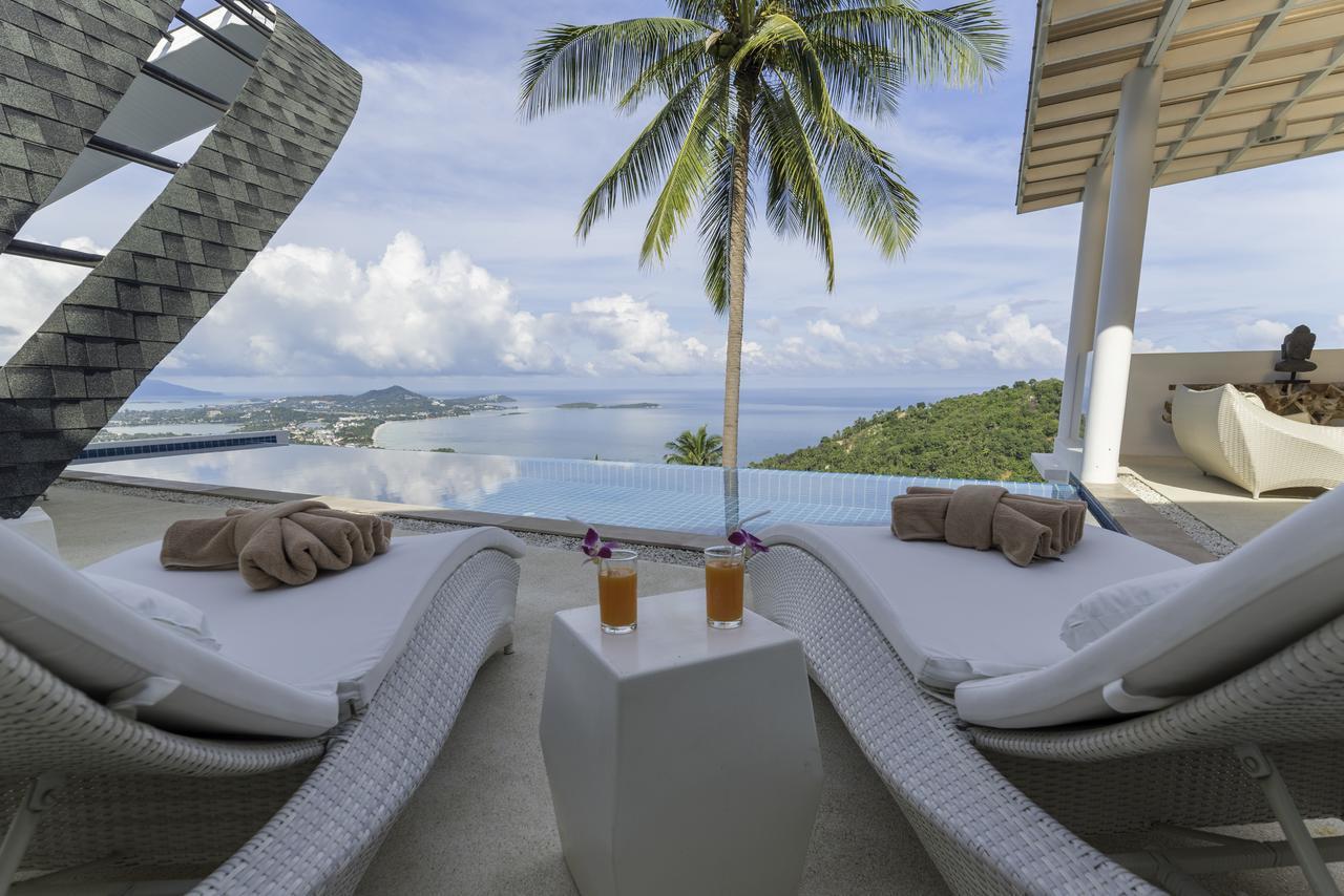 Luxury Moon