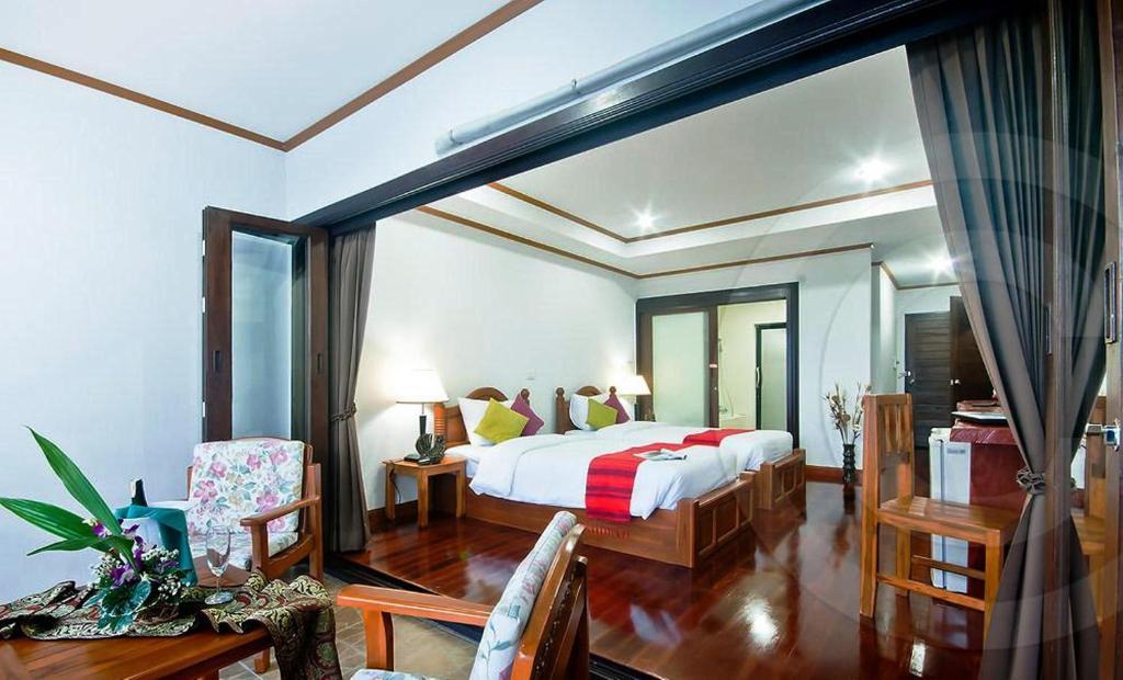 Resort Lipa Bay 3*