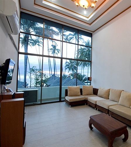 Lipa Bay Resort 3*