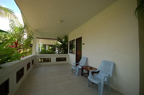 Fullmoon House Samui Resort