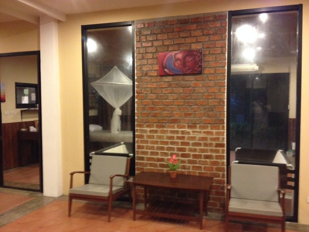 Raya Boutique Hotel