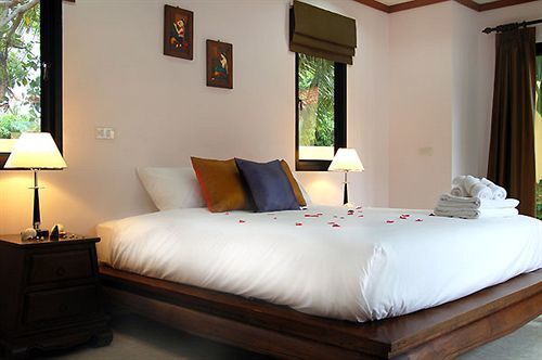 Samui Grove Choeng Mon