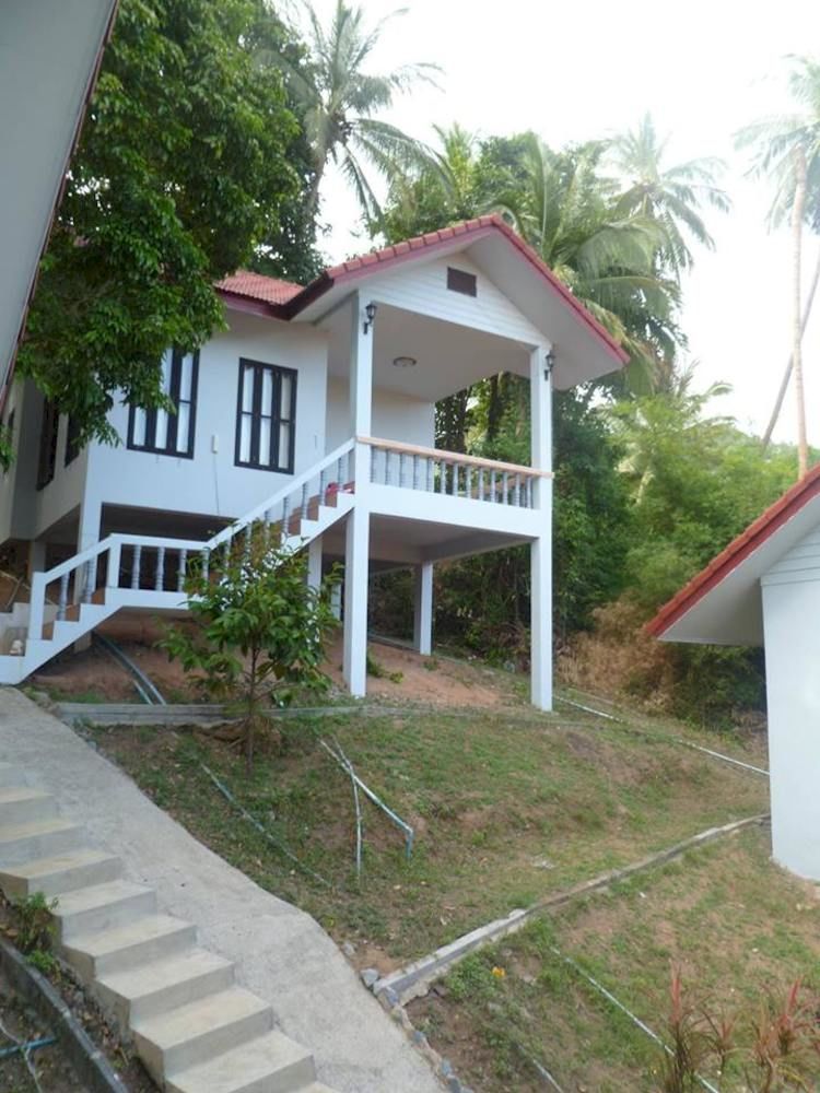 Mali Samui 3*
