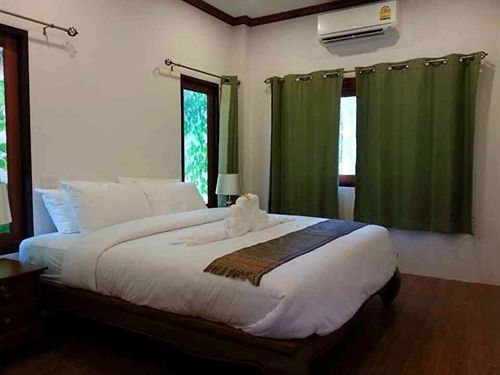 Green Villa Resort