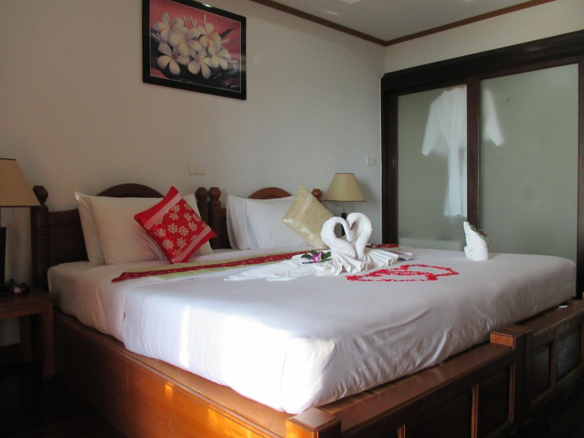 Lipa Bay 3*