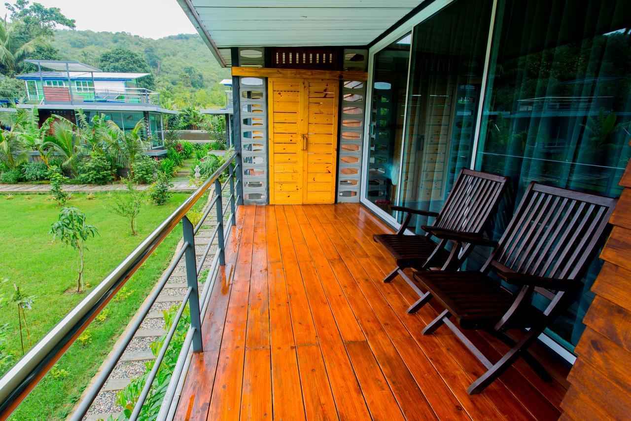 Baan Boom Boxes Eco Friendly Tempat peranginan 3*