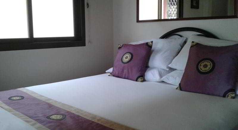 The Waterfront Boutique Hotel&cafe Station touristique
