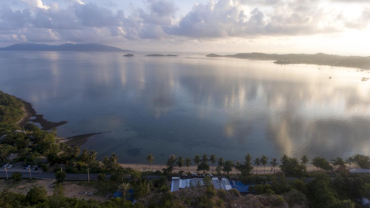 Zone6 Coworking Old 2w Hostel, Koh Samui