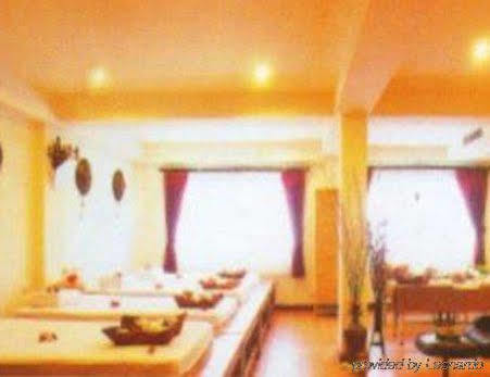 Thai Ayodhya And Resort 3*