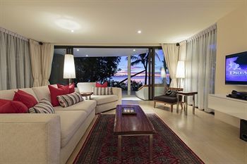 Villa The House