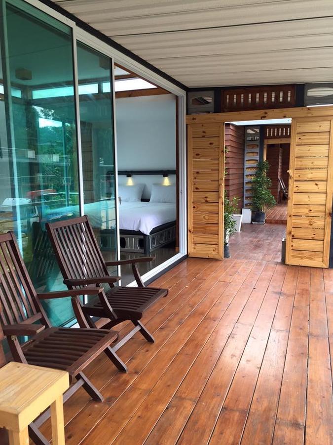 Baan Boom Boxes Eco Friendly Tempat peranginan Mae Nam