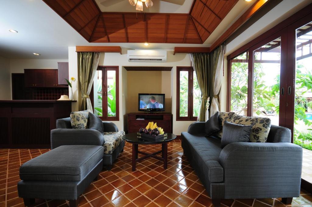 Bhumlapa Garden 3*