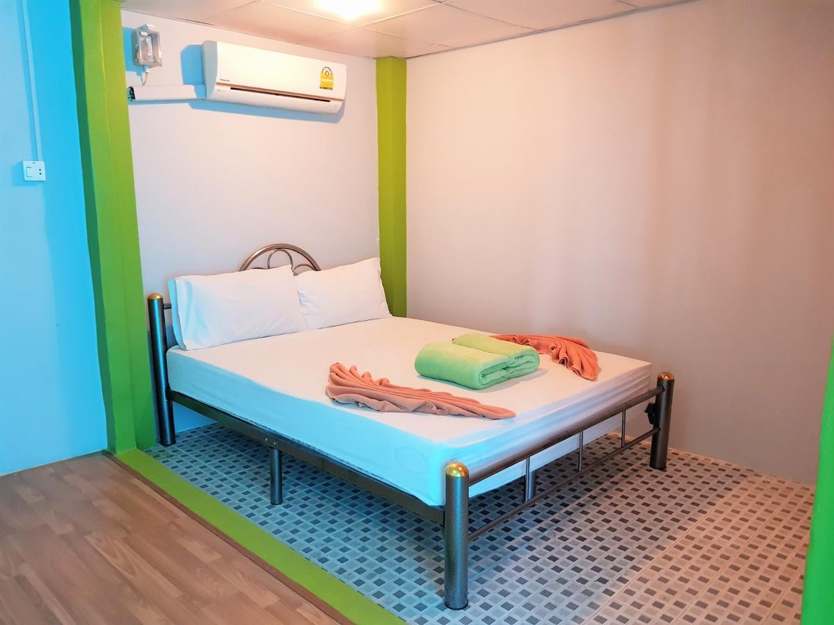 Hostel Zone6 Coworking Old 2w Hostel, Koh Samui