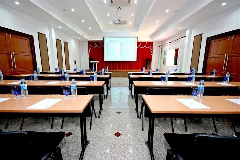 Resort Banburee & Inclusive 4*
