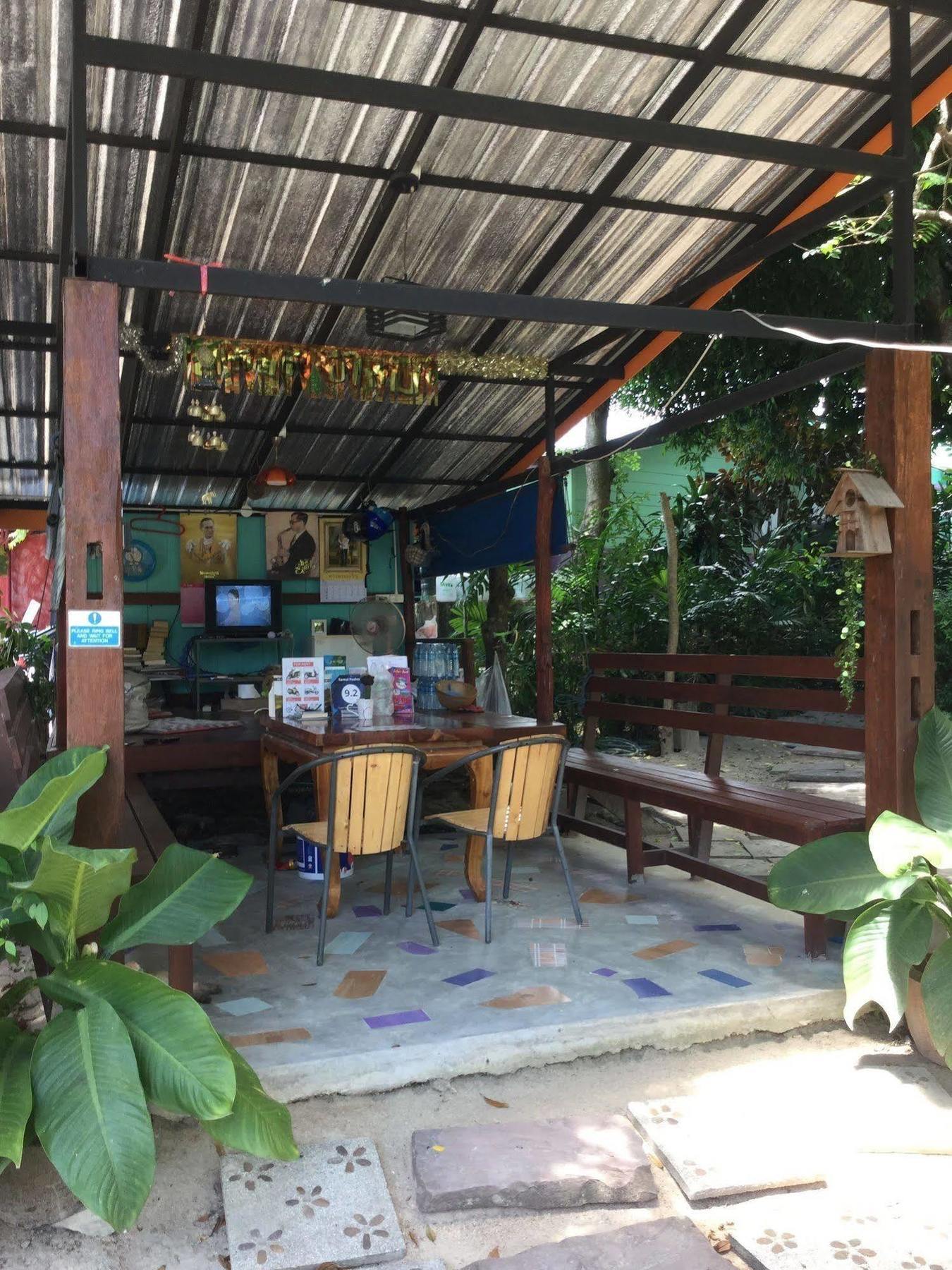 Samui Poshtel Hostel