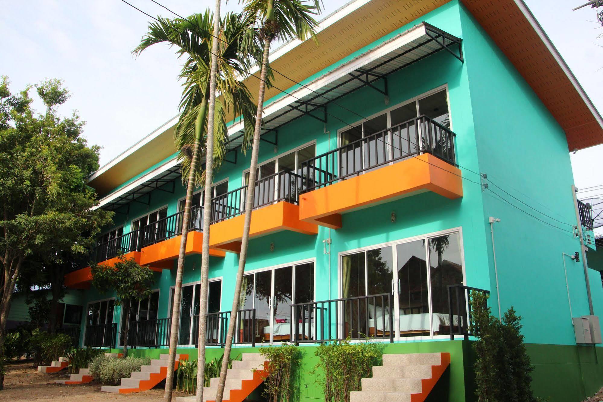 Samui Poshtel