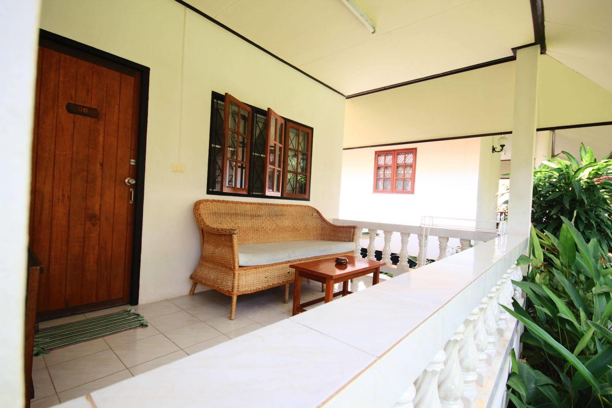 Resort Fullmoon House Samui