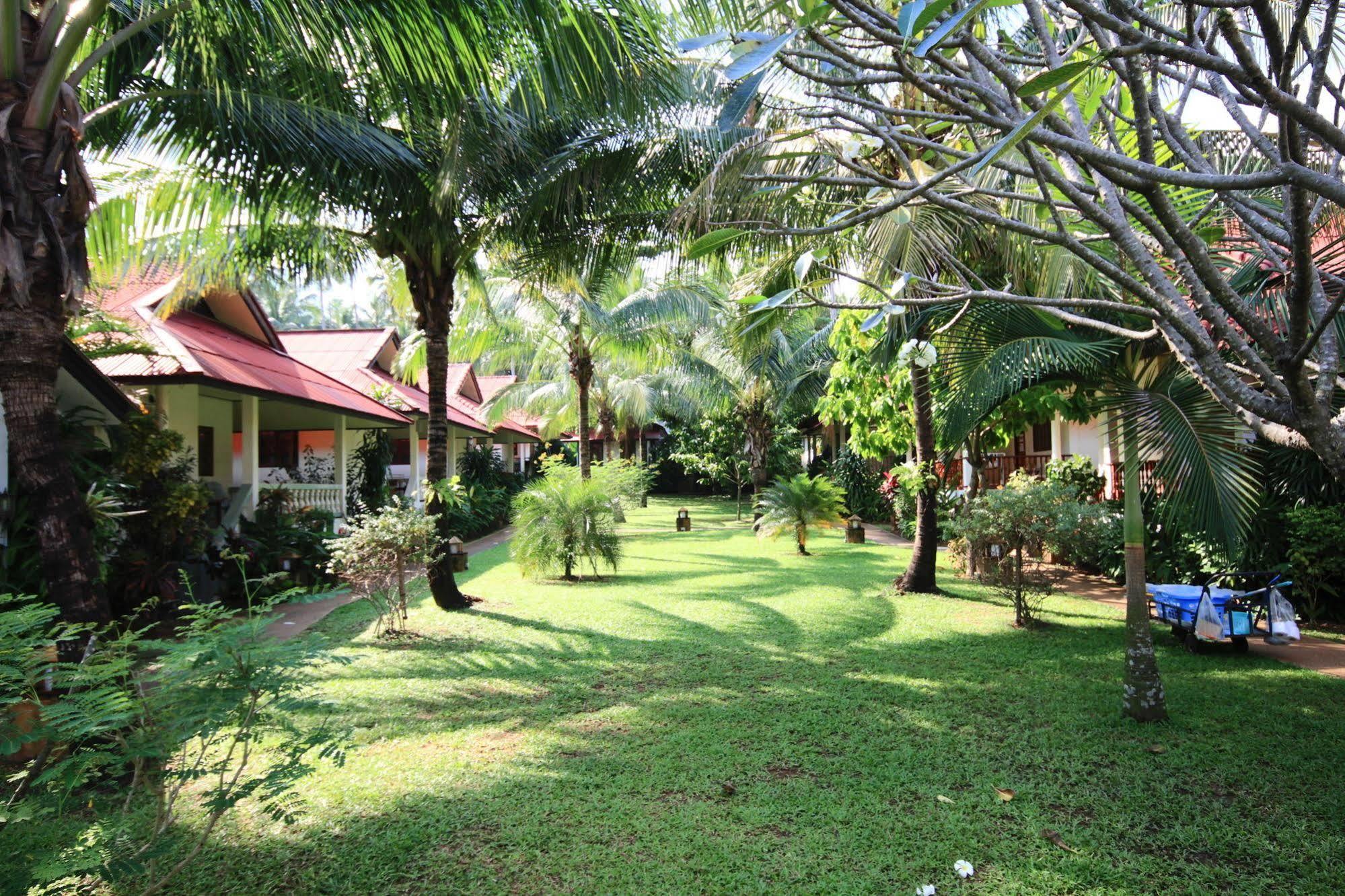 Resort Fullmoon House Samui *