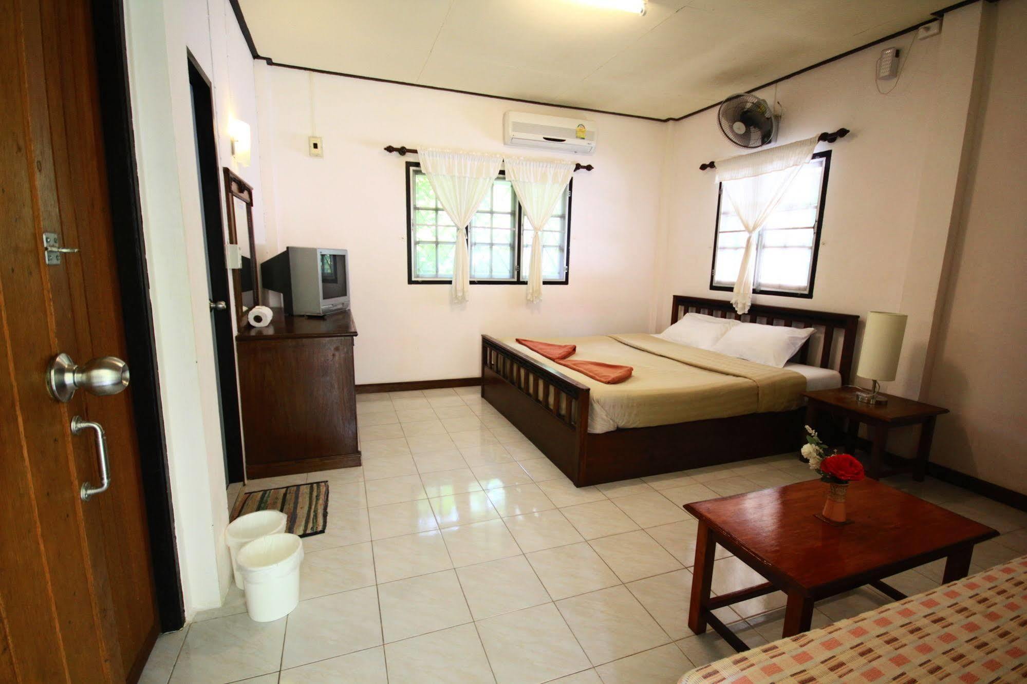 Fullmoon House Samui *