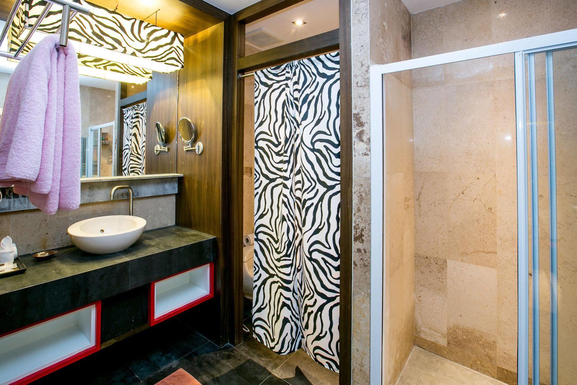 Amenity Apartel Samui Apartment