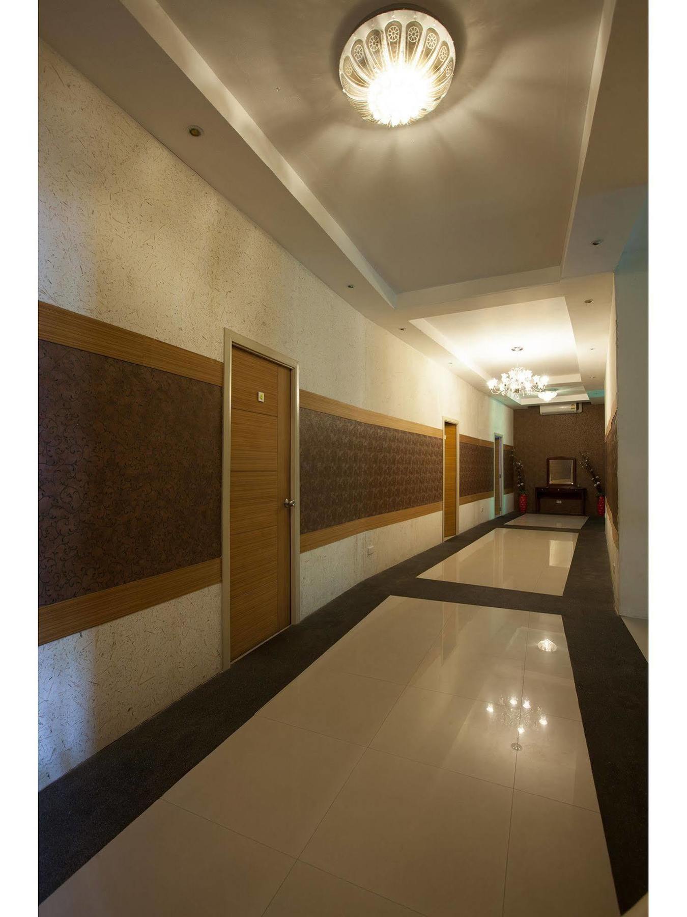 Green Residence Hotel