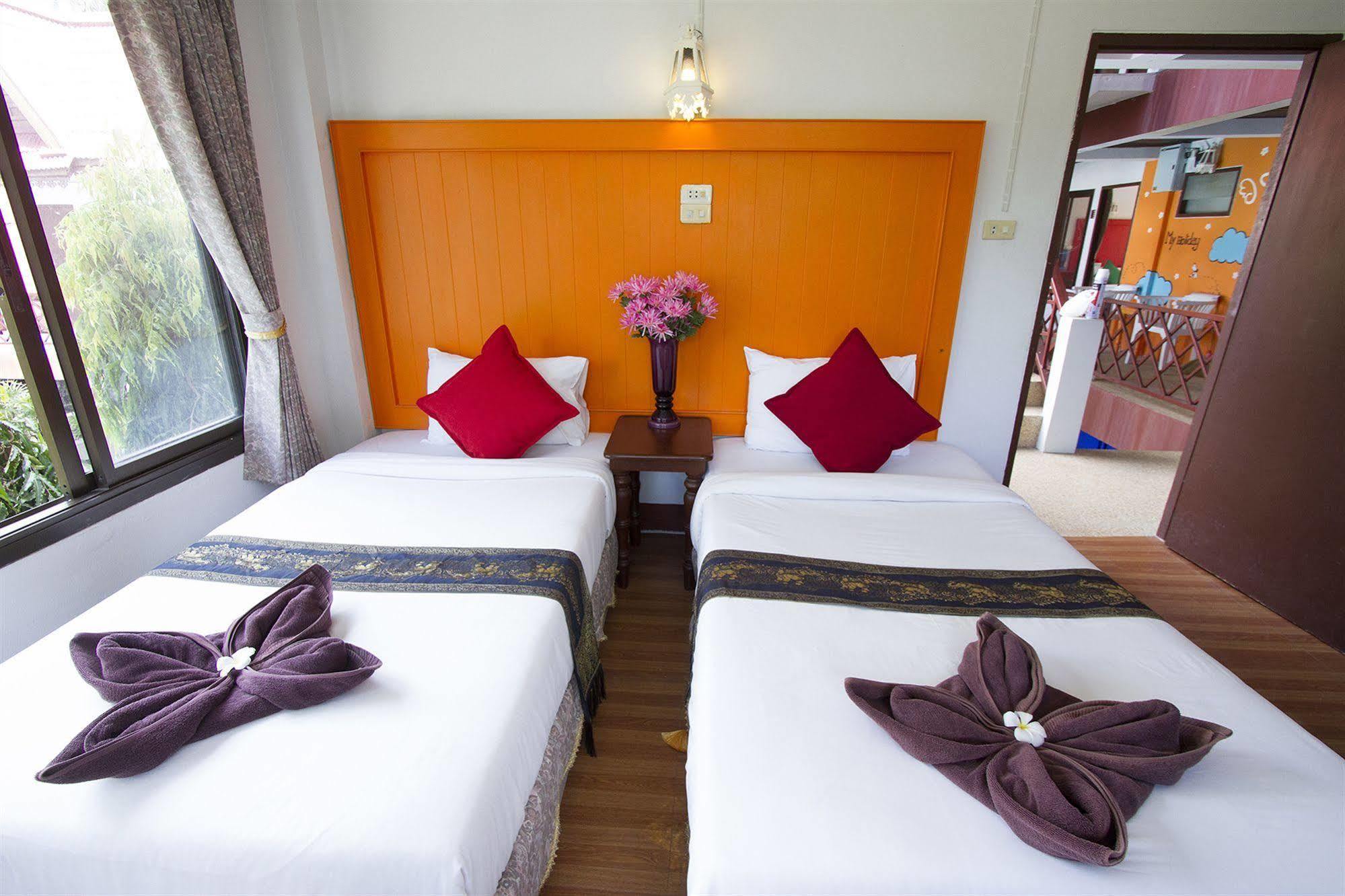 Hotel Chaweng Noi 2*