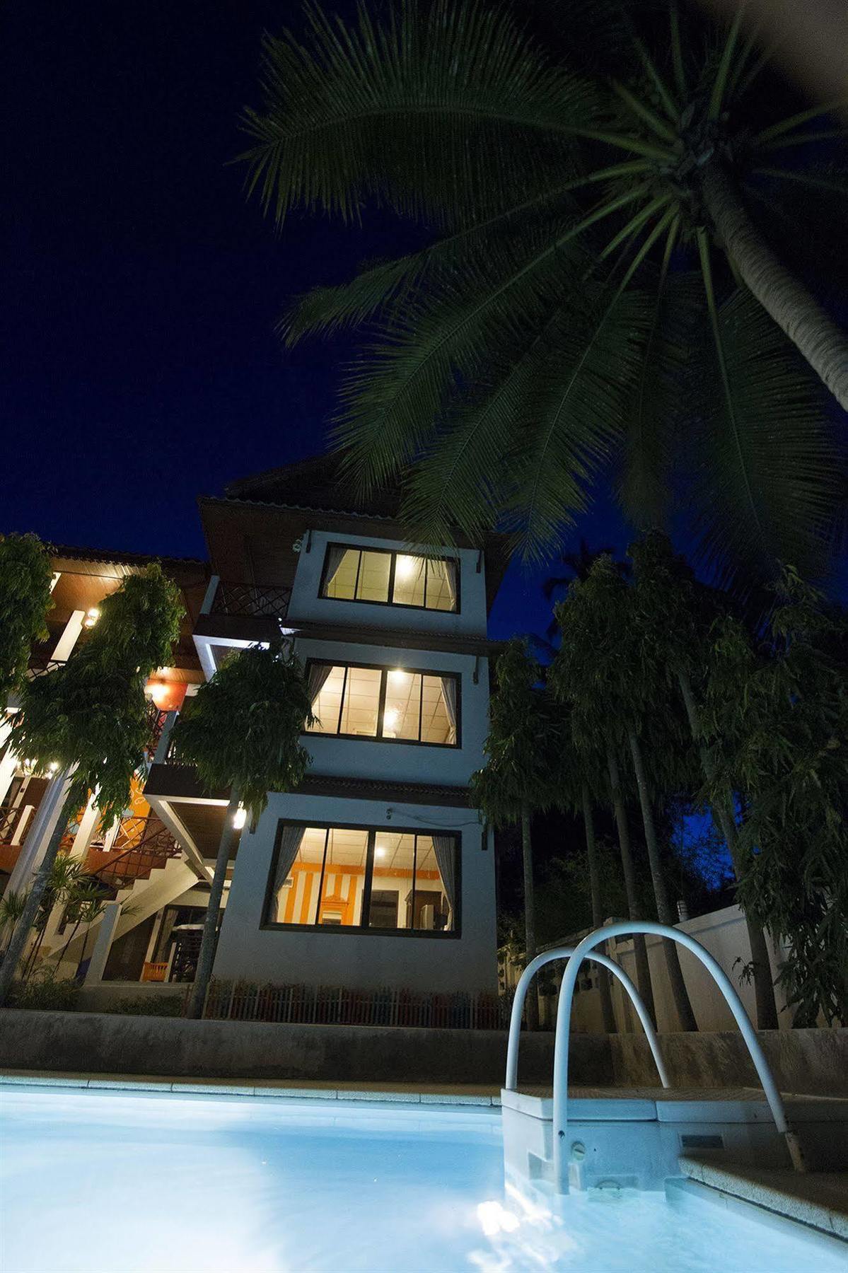 Chaweng Noi Hotel 2*