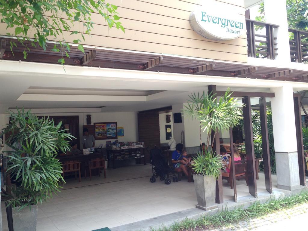 Hotel Evergreen 3*