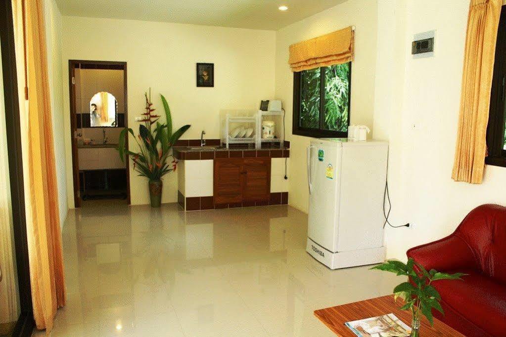 Baan Saen Sook Hotel 3*